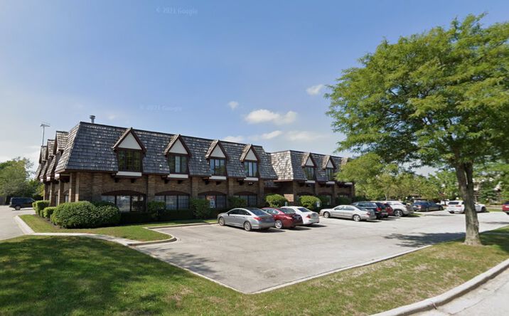 Pictures of Office property located at 14047 W Petronella Dr, Libertyville, IL 60048 for sales - image #1
