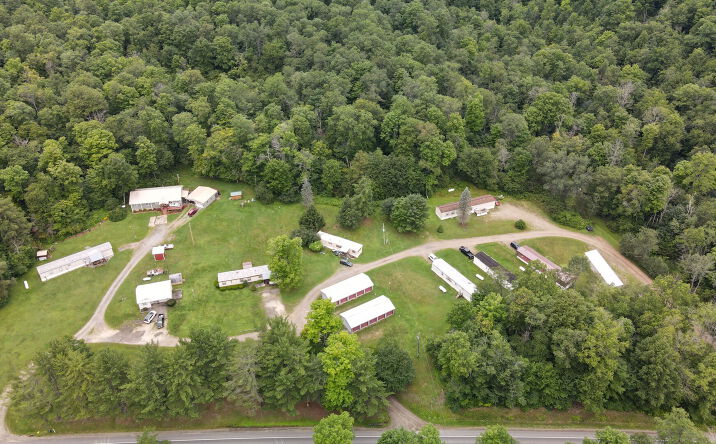 Pictures of Mobile Home Park property located at 15 Decasper Dr, Lewis Run, PA 16738 for sales - image #1
