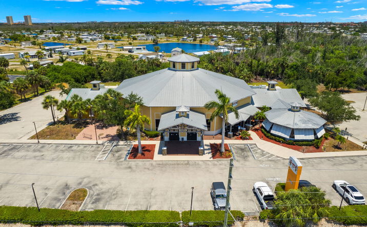 Pictures of Land, Retail, Special Purpose property located at 17650 San Carlos Blvd, Fort Myers Beach, FL 33931 for sales - image #1