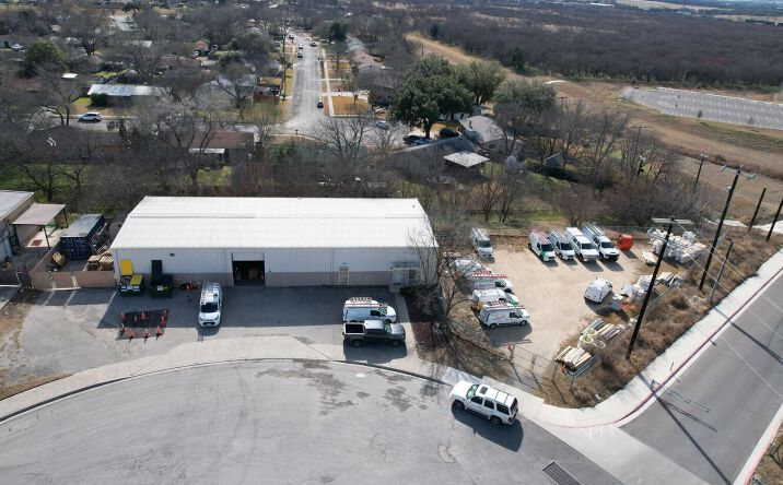 Pictures of Industrial property located at 10892 Hillpoint Dr, San Antonio, TX 78217 for sales - image #1