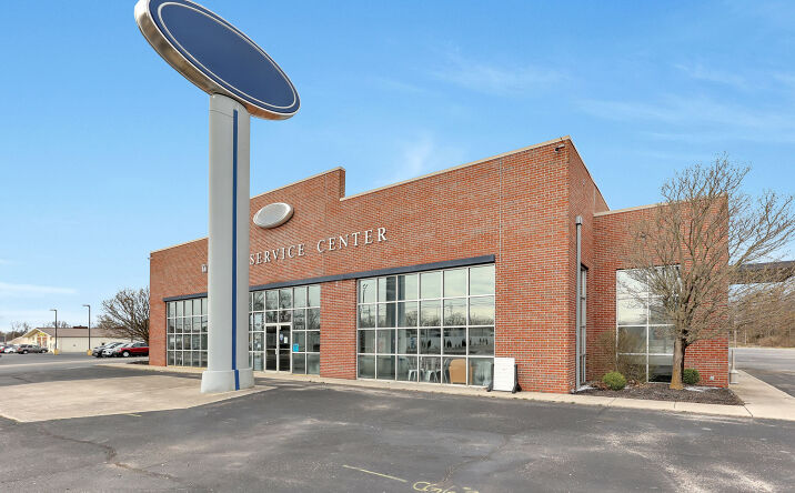 Pictures of Industrial, Retail property located at 1246 N Main St, Urbana, OH 43078 for sales - image #1