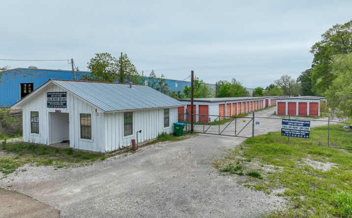 Pictures of Self Storage property located at 1601 Bridewell Lane, Port Gibson, MS 39150 for sales - image #1