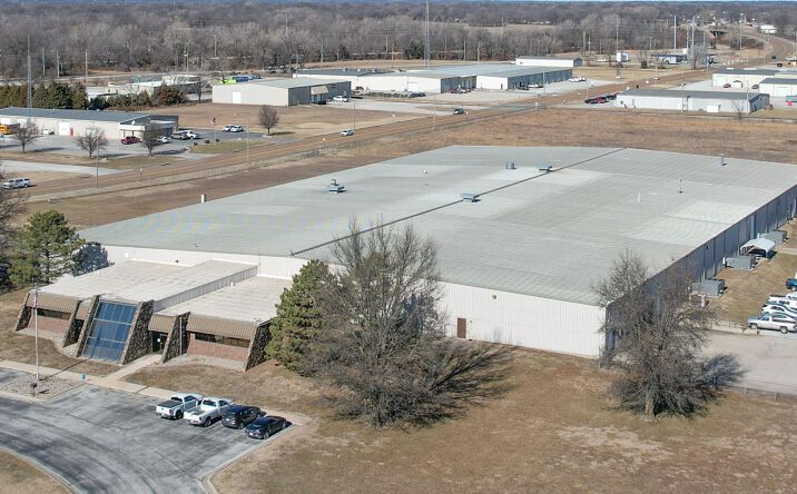 Pictures of Industrial property located at 1201 E 27th Terrace, Pittsburg, KS 66762 for sales - image #1