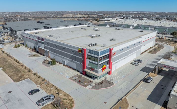 Pictures of Self Storage property located at 10200 Summer Creek Dr, Crowley, TX 76036, 12280 Trinity Xing Cir, Euless, TX 76040, 7080 Plano Pkwy, Plano, TX 75093, 1416 N Old Decatur Rd, Fort Worth, TX 76179 for sales - image #1