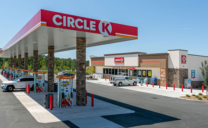 Pictures of Retail property located at 4700 North I-45, Wilmer, TX 75172 for sales - image #1