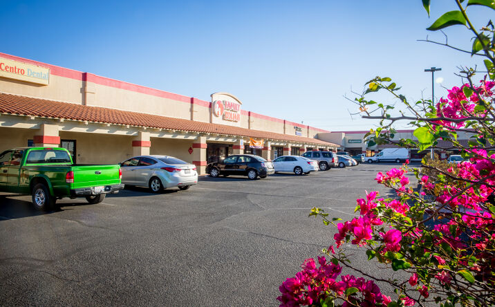 Pictures of Retail property located at 1103-1151 South 4th Street & 350 W Ross Ave El Centro, CA, USA, El Centro, CA 92243 for sales - image #1