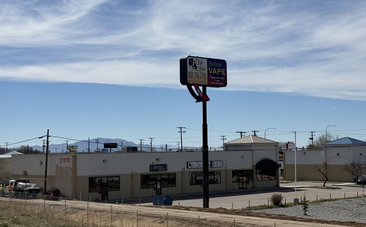 Pictures of Retail property located at 5676 S 1900 W, Roy, UT 84067 for sales - image #1