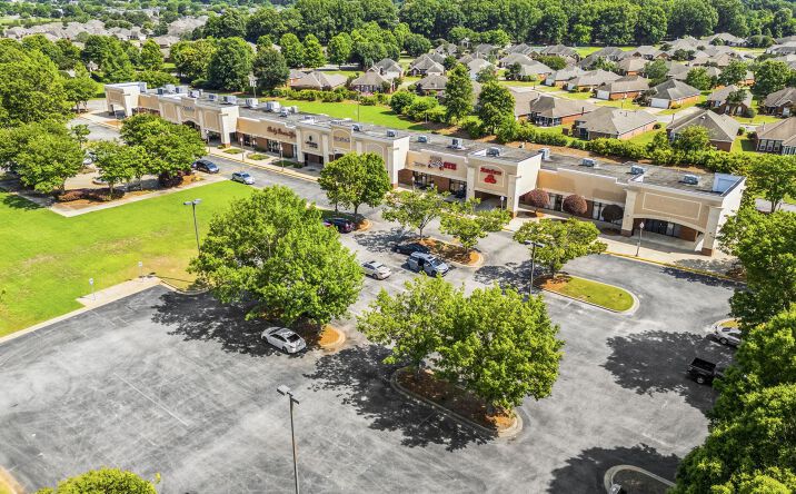 Pictures of Retail property located at 7730 Atlanta Hwy, Montgomery, AL 36117 for sales - image #1