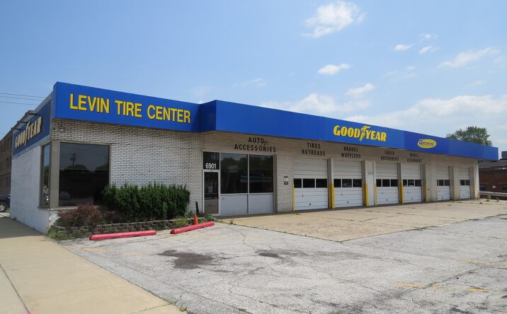 6901 Indianapolis Boulevard, Hammond, IN 46324 - Retail Property for Sale - Former Tire Shop ...