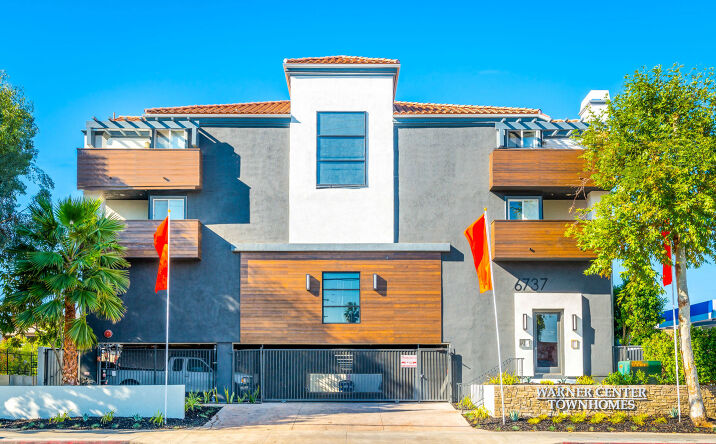 Pictures of Multifamily property located at 6737 De Soto Ave, Los Angeles, CA 91303 for sales - image #1
