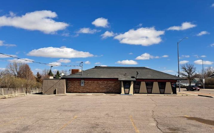 Pictures of Office property located at 277 Lake Street, Chadron, NE 69337 for sales - image #1
