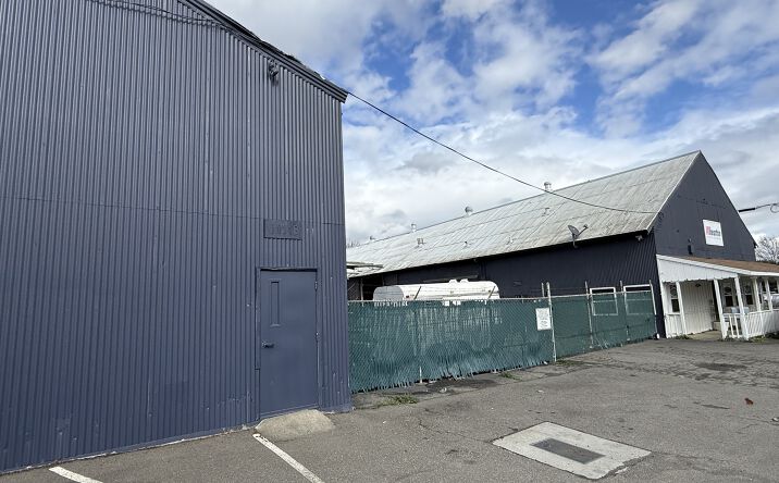 Pictures of Industrial property located at 1111 Gibson Rd, Woodland, CA 95695 for sales - image #1