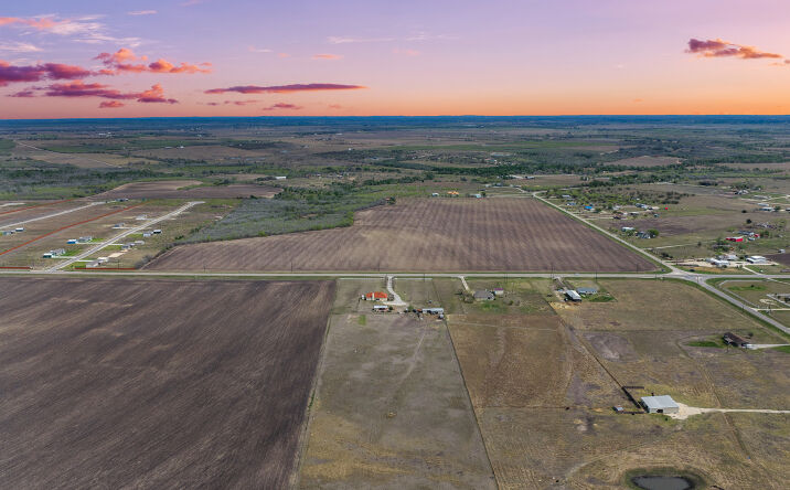 Pictures of Land property located at 5340 Dreibrodt St San Mar, San Marcos, TX 78666 for sales - image #1