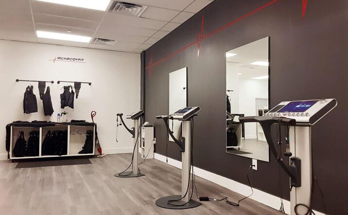 Pictures of Business for Sale property located at 98 Indian Trace, Weston, FL 33326 for sales - image #1