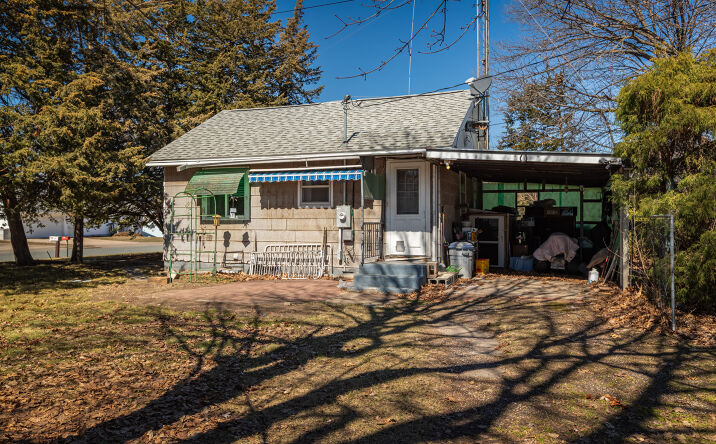 Pictures of Land, Mixed Use, Multifamily property located at 923 11th Ave S, Onalaska, WI 54650 for sales - image #1