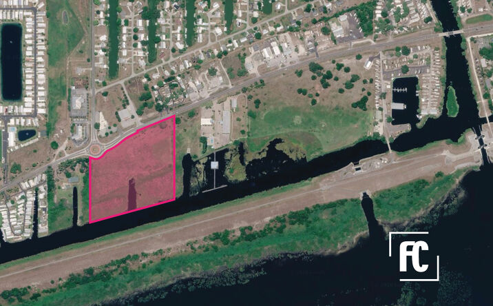 Pictures of Land, Mixed Use, Multifamily property located at HWY 441 SE, Okeechobee, FL 34974 for sales - image #1