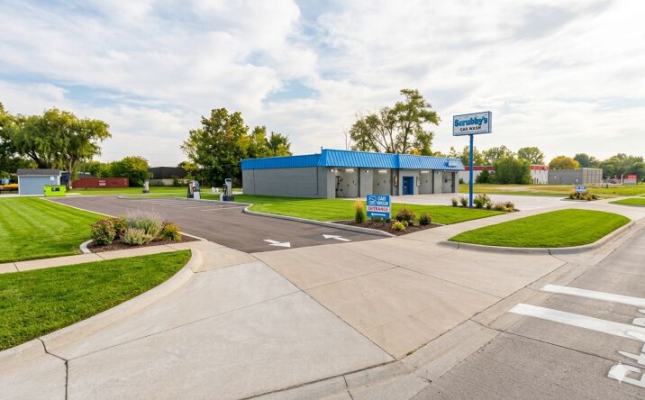 Pictures of Special Purpose property located at 19595 15 Mile Rd, Clinton Township, MI 48035 for sales - image #1
