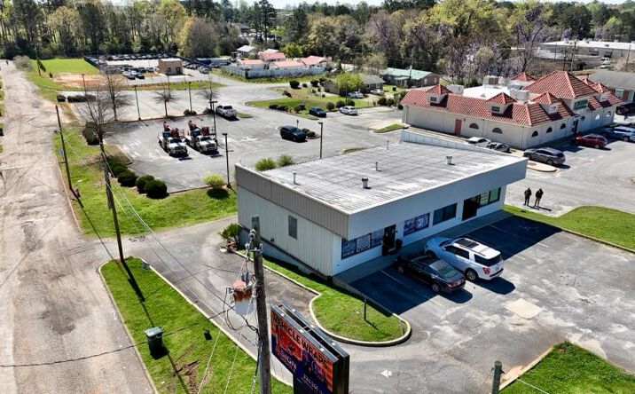 Pictures of Office, Retail property located at 1848 Opelika Rd, Auburn, AL 36830 for sales - image #1