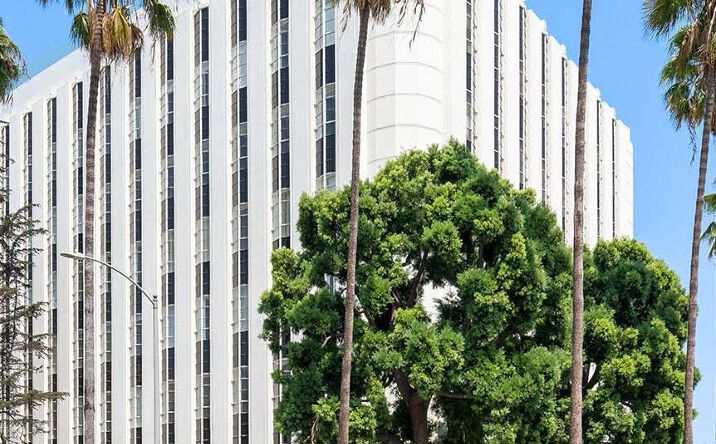 Pictures of Multifamily property located at 4680 Wilshire Blvd, Los Angeles, CA 90010 for sales - image #1