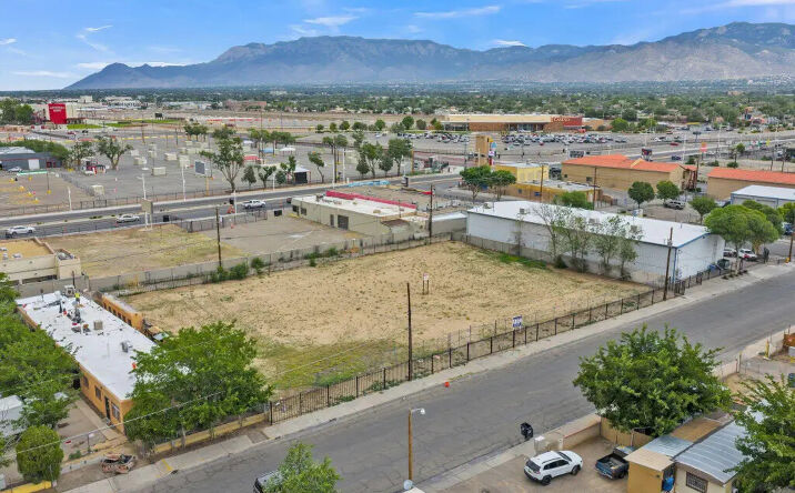 Pictures of Land property located at 6525 Cochiti Rd SE, Albuquerque, NM 87108 for sales - image #1