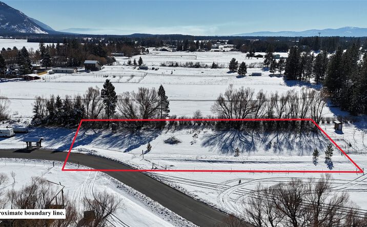 Pictures of Land property located at 158 Lynnewood Drive, Columbia Falls, MT 59912 for sales - image #1
