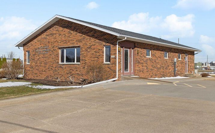 Pictures of Office, Retail property located at 101 E 10TH Street, Monticello, IA 52310 for sales - image #1