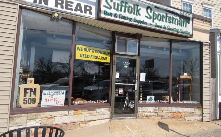 Pictures of Retail property located at 119 E main Street, Smithtown, NY 11787 for sales - image #1