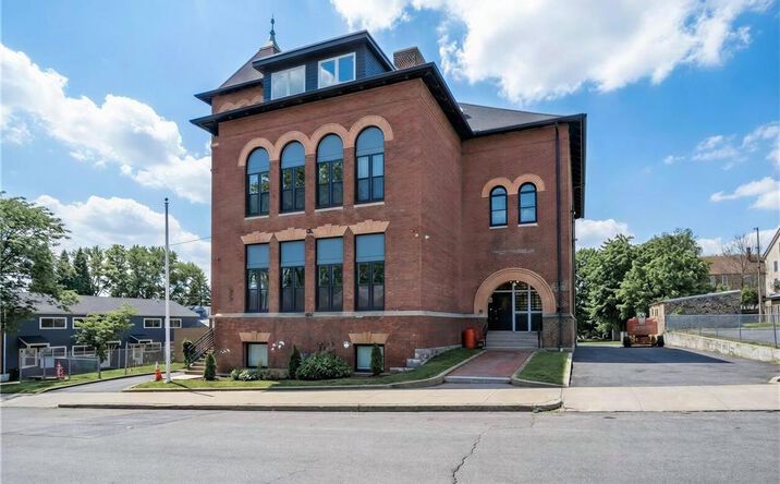 Pictures of Special Purpose property located at 72 Kendrick Avenue, Woonsocket, RI 02895 for sales - image #1