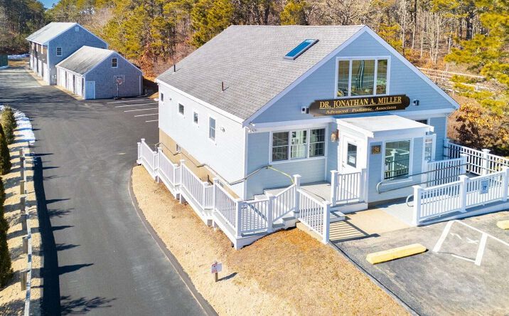 Pictures of Mixed Use property located at 31 Meetinghouse Road, South Chatham, MA 02659 for sales - image #1