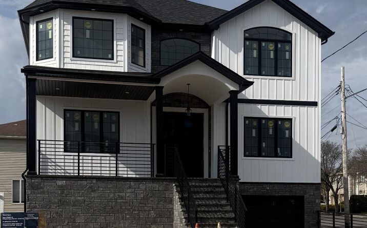 Pictures of Multifamily property located at 63 Bayview Terrace, Staten Island, NY 10312 for sales - image #1