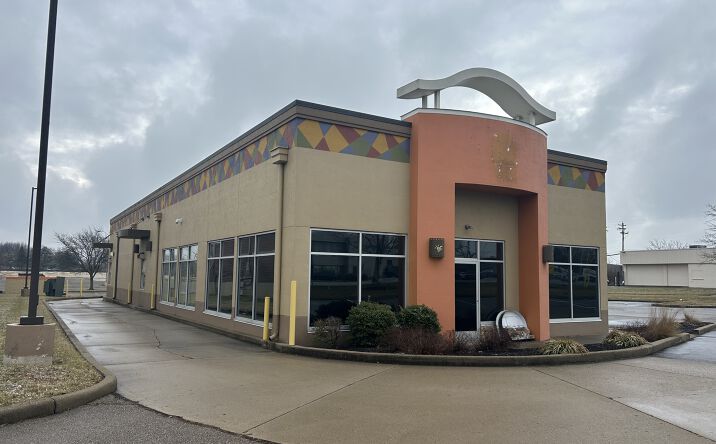 Pictures of Retail property located at 11020 Hamilton Ave, Cincinnati, OH 45231 for sales - image #1