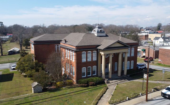 Pictures of Multifamily property located at 304 Church St, Central, SC 29630 for sales - image #1