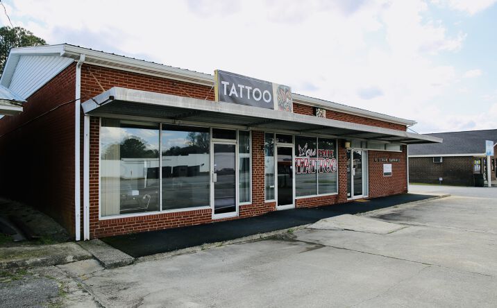 Pictures of Office, Retail property located at 111-115 West Boulevard, Williamston, NC 27892 for sales - image #1