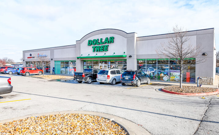 Pictures of Retail property located at 17407 E US Hwy 24, Independence, MO 64056 for sales - image #1