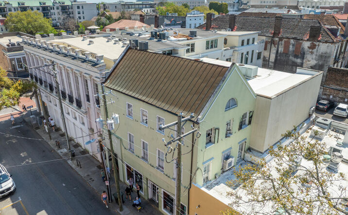 Pictures of Retail, Mixed Use property located at 39 George Street, Charleston, SC 29401 for sales - image #1
