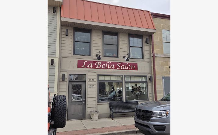 Pictures of Business for Sale, Mixed Use, Retail property located at 1207 Bridge St, Grafton, WI 53024 for sales - image #1