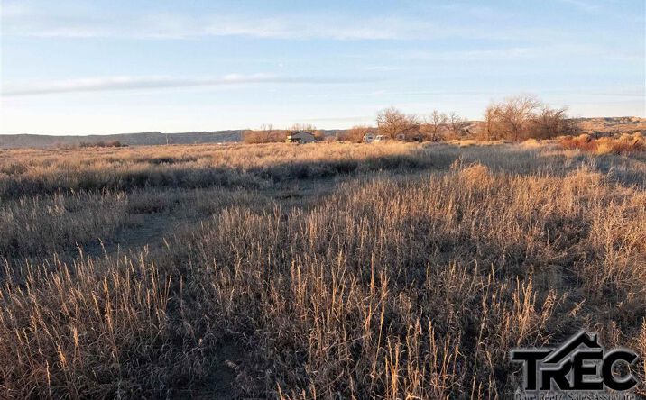 Pictures of Land property located at 417 Fiddlers Ln, Powell, WY 82435 for sales - image #1