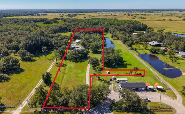 Pictures of Multifamily property located at 4419 Loblolly Bay Rd SW, LaBelle, FL 33935 for sales - image #1