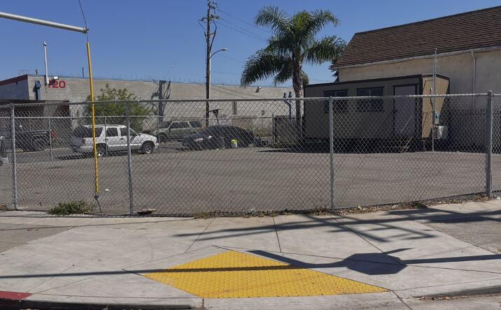 Pictures of Land property located at 580 105th Ave, Oakland, CA 94603 for sales - image #1