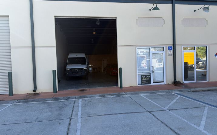 Pictures of Industrial property located at 1220 Biscayne Blvd, DeLand, FL 32724 for sales - image #1