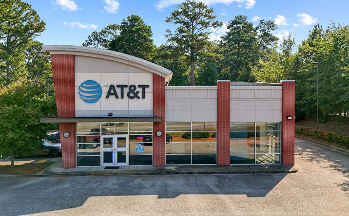 Pictures of Retail property located at 1610 US-27, Carrollton, GA 30117 for sales - image #1