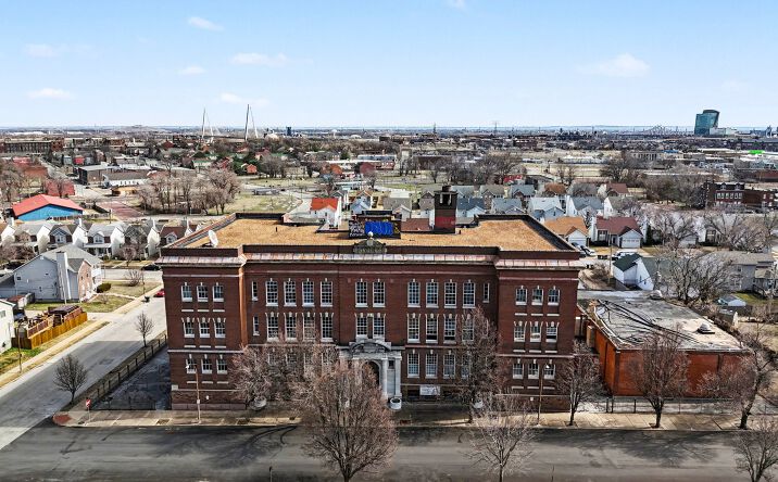 Pictures of Special Purpose property located at 1614 Hogan St, St. Louis, MO 63106 for sales - image #1
