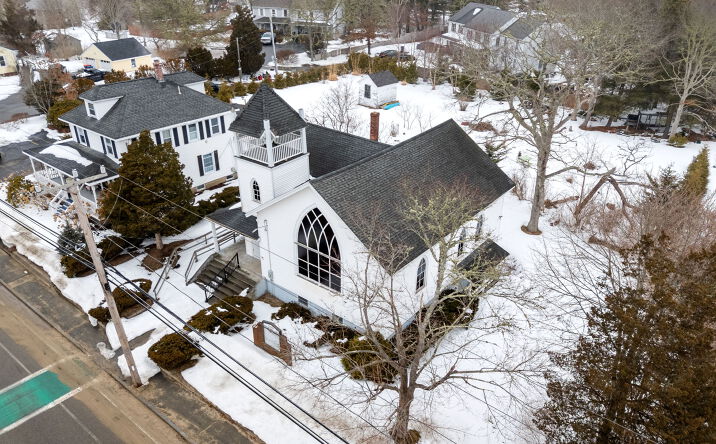 Pictures of Hospitality, Retail, Special Purpose property located at 391 Onset Ave, Wareham, MA 02538 for sales - image #1