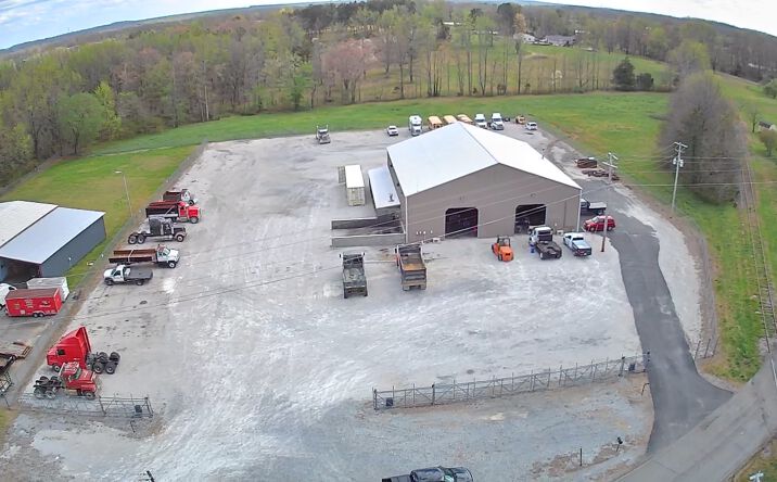 Pictures of Retail property located at 1018 Abiff Rd, Bon Aqua, TN 37025 for sales - image #1