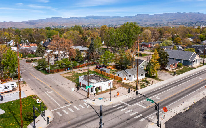 Pictures of Hospitality, Retail, Special Purpose property located at 802 N Garden St, Boise, ID 83706 for sales - image #1
