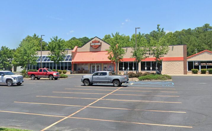 Pictures of Retail property located at 6450 George Washington Memorial Hwy, Yorktown, VA 23692 for sales - image #1