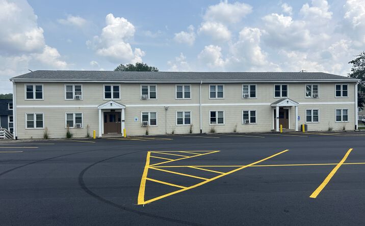 Pictures of Multifamily property located at 2519 Clarkson Ave, Des Moines, IA 50310 for sales - image #1