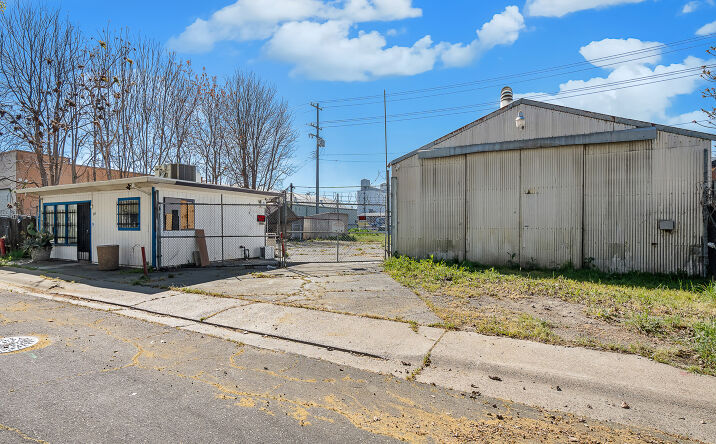 Pictures of Industrial, Land property located at 1624 N C St, Sacramento, CA 95811 for sales - image #1