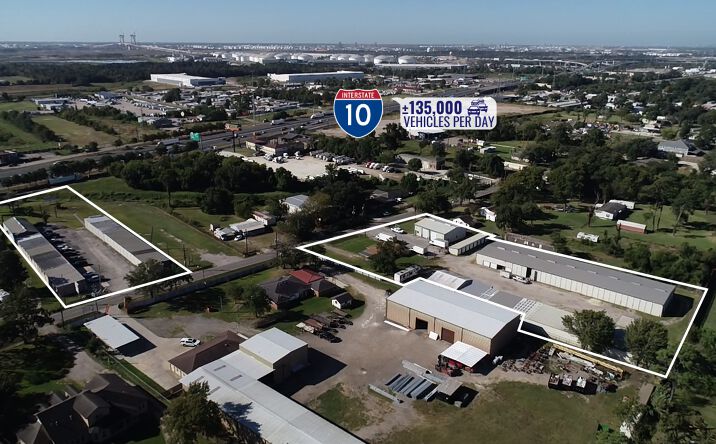 Pictures of Mixed Use, Self Storage property located at 15608 S Brentwood St, Channelview, TX 77530 for sales - image #1