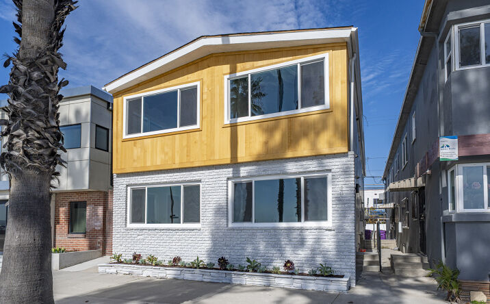 Pictures of Multifamily property located at 5339 E Ocean Blvd, Long Beach, CA 90803 for sales - image #1